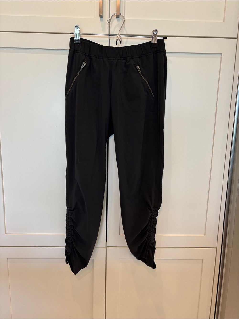 Athleta Black Ruched-Hem Jogger Pants